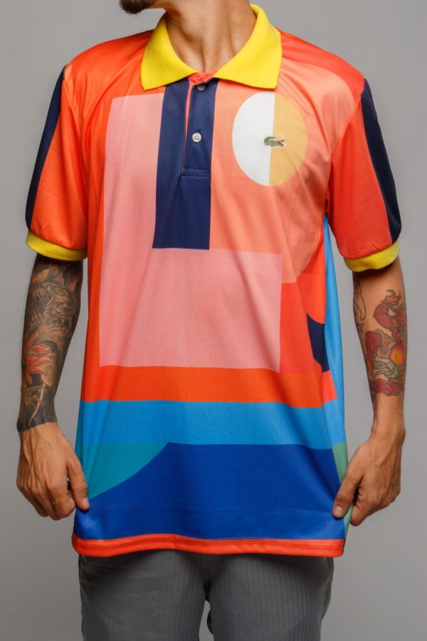 Polo Lacoste Polaroid Color - Laranja