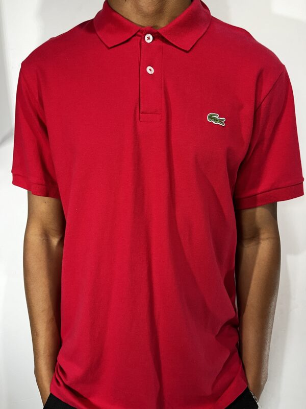 Polo Lacoste Básica Logo - Vermelha