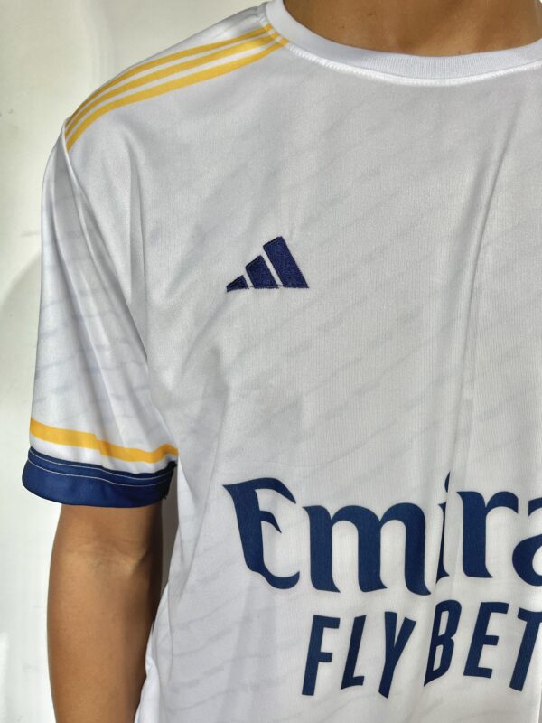 Camiseta Real Madrid - Imagem 2
