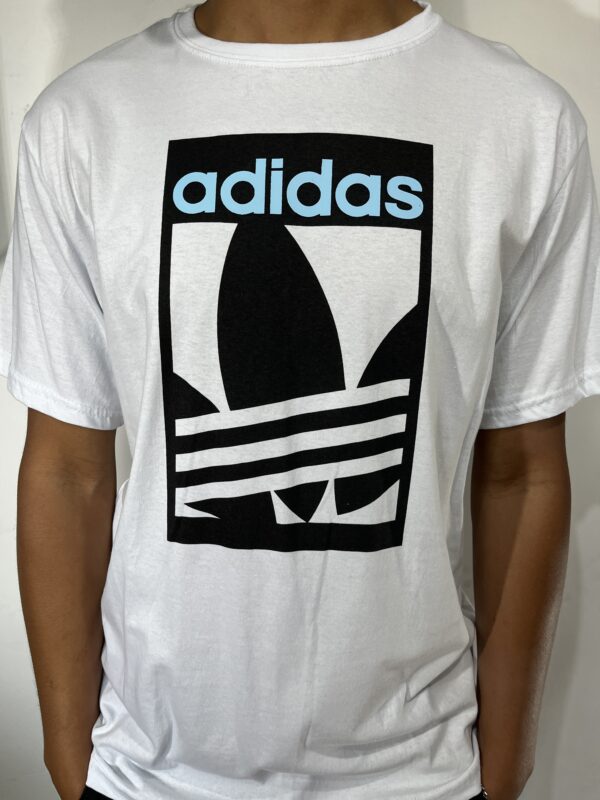 Camiseta Adidas Branca