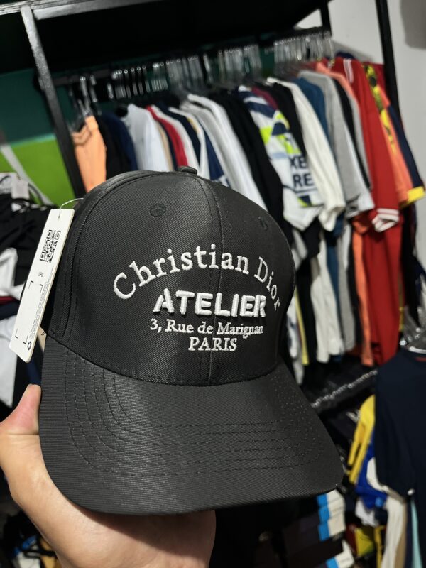 Boné Christian Dior Atelier Paris Preto