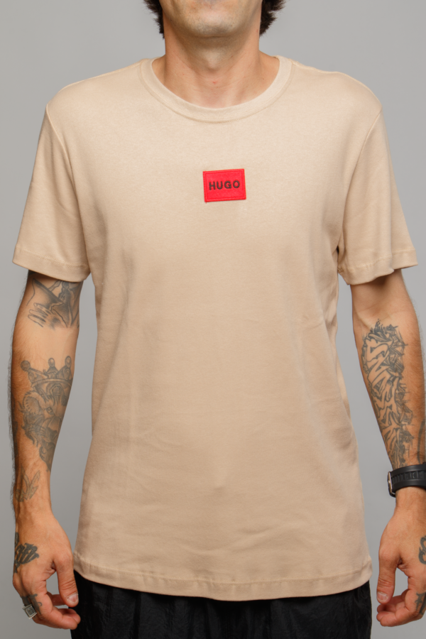 Camiseta Hugo Boss Bordada