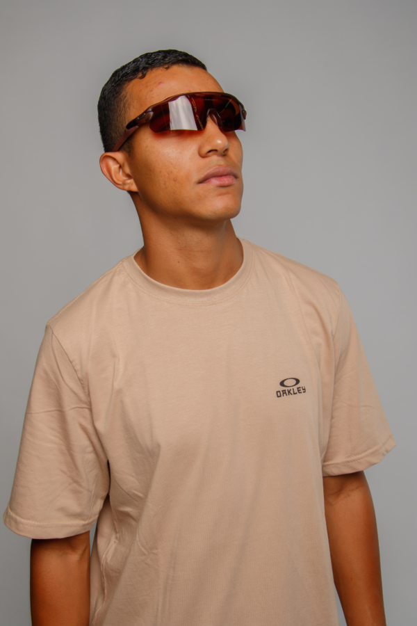 Camiseta Oakley - Imagem 3