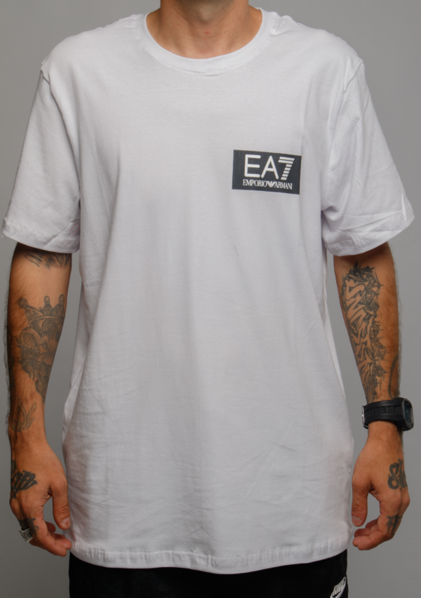 Camiseta Emporio Armani