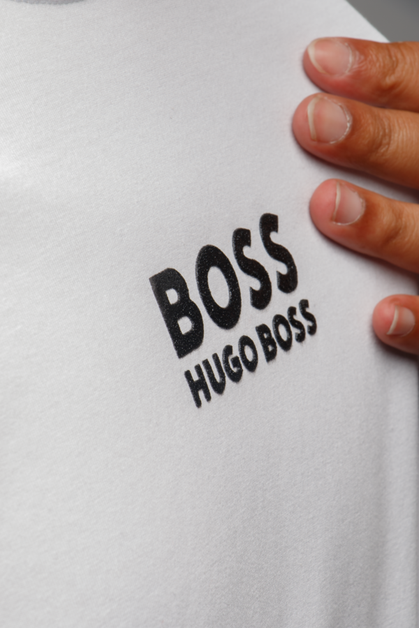 Camiseta Hugo Boss - Imagem 2