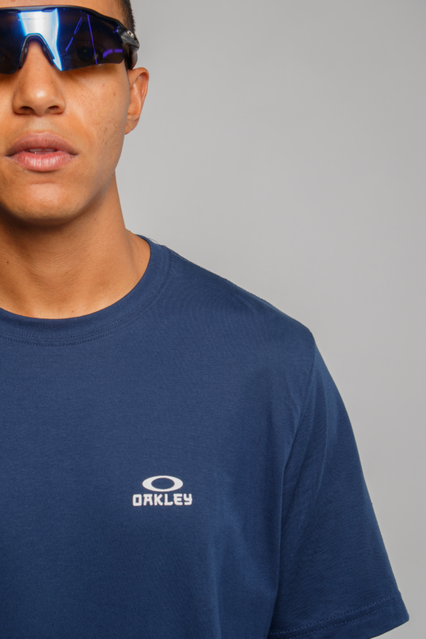 Camiseta Oakley - Imagem 2
