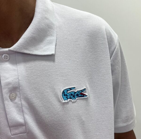 Polo Lacoste Bordado Branca - Imagem 2