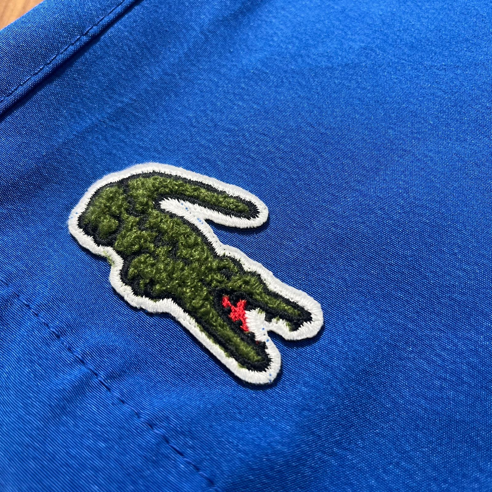 Bermuda Lacoste Bordado Azul - Imagem 2
