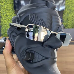 Óculos Oakley Vilão