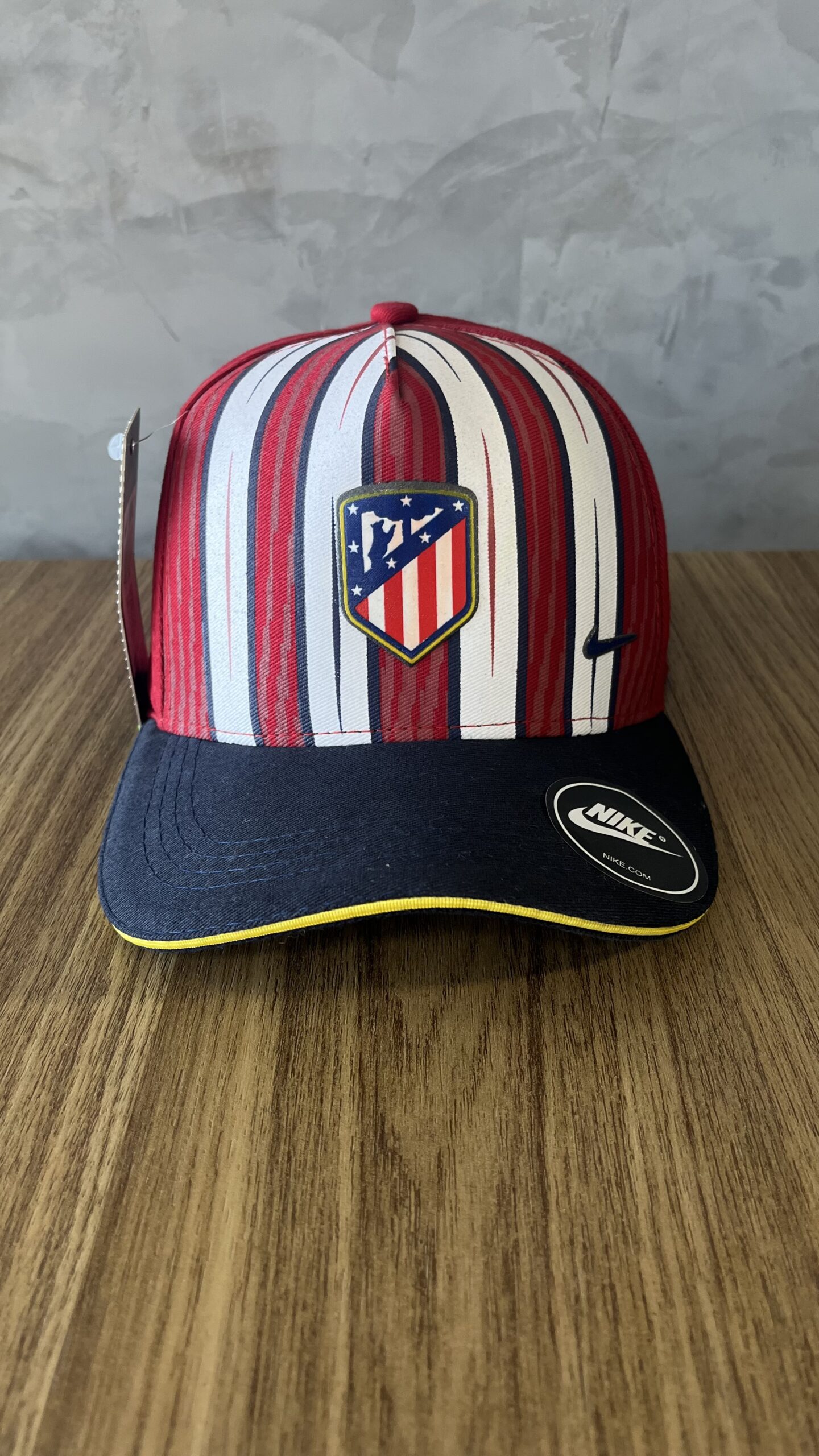 Boné Atlético de Madrid