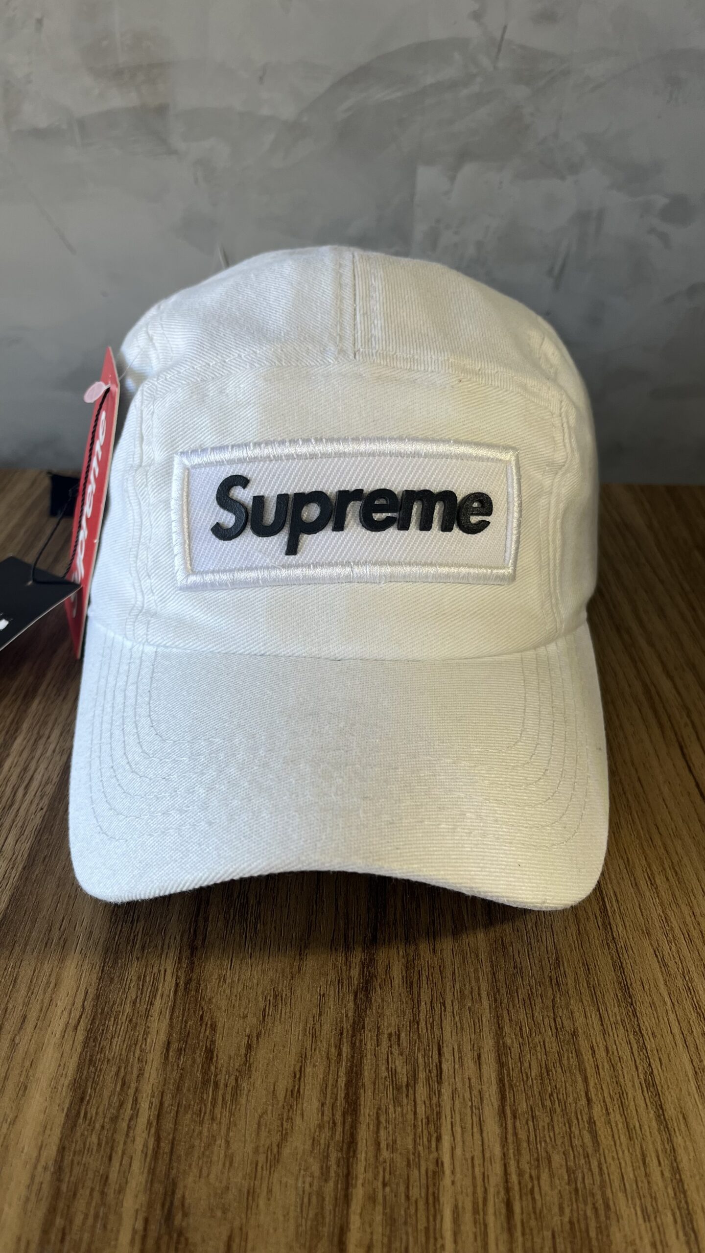 Boné Supreme