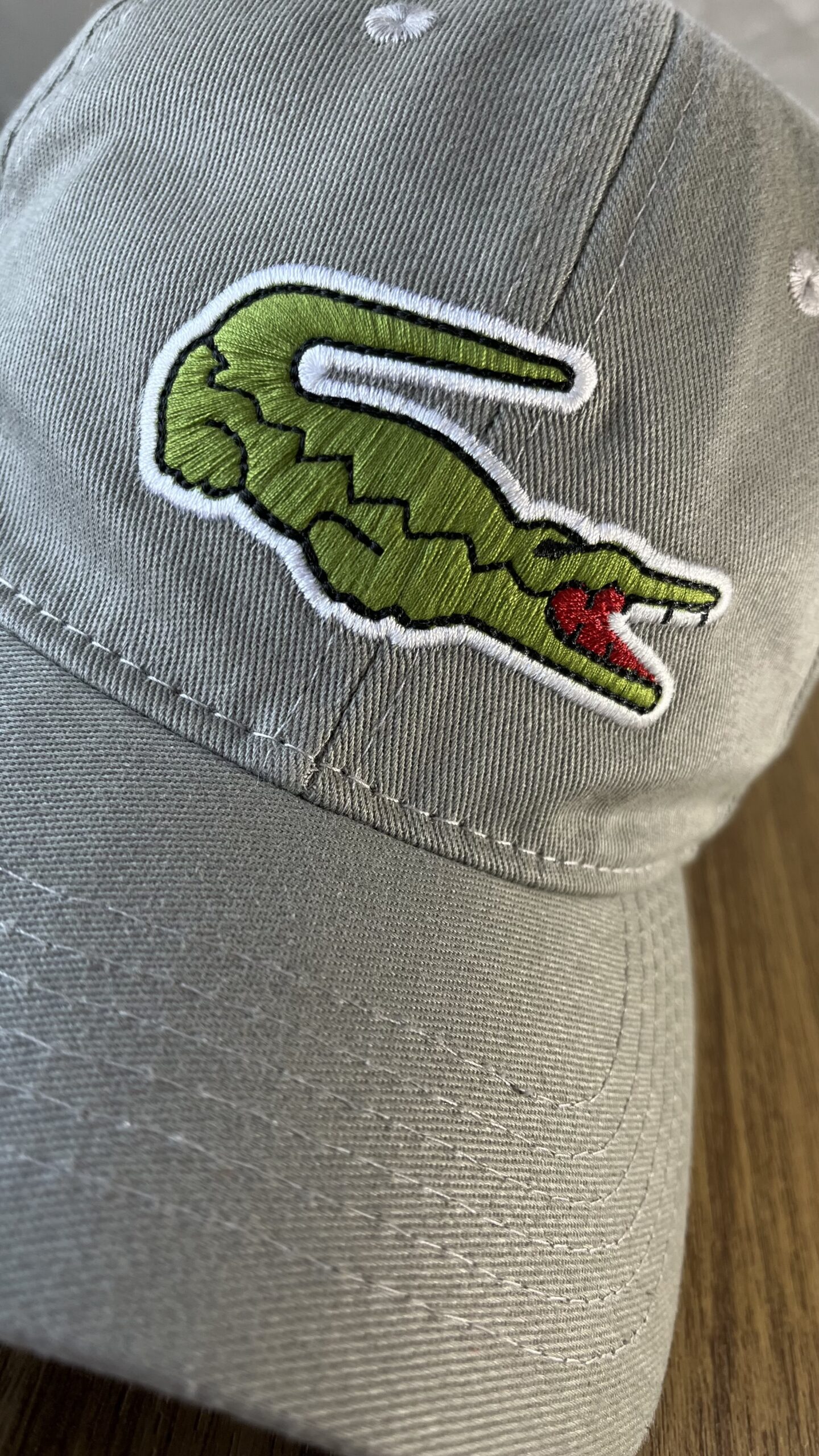 Boné Lacoste Cinza Big Croc - Imagem 4