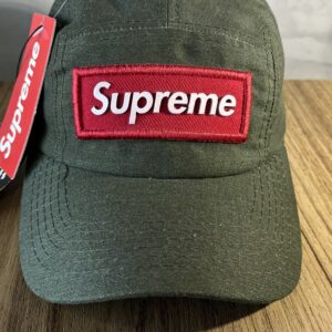 Boné Supreme