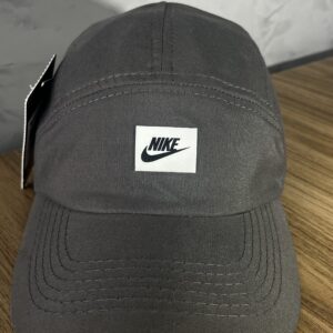 Boné Nike Cinza
