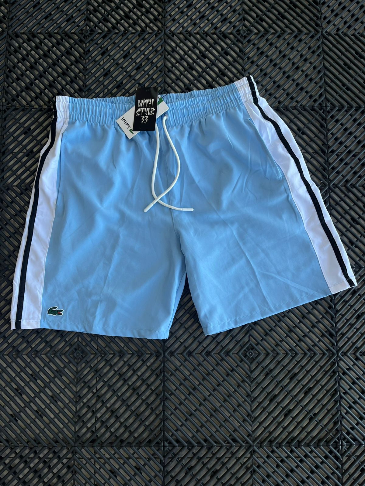 Bermuda Lacoste